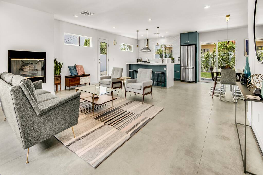 Stargazer - Open Concept Living Area