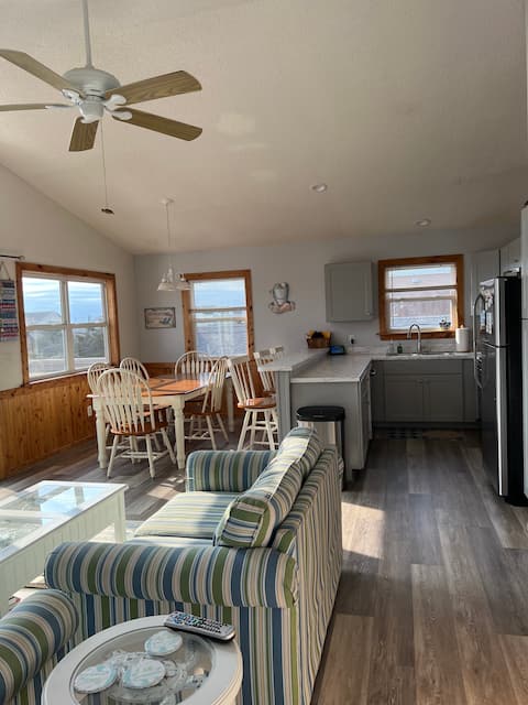 Top Airbnb: Carpe Diem 800 feet to Beach Access in Kill Devil Hills