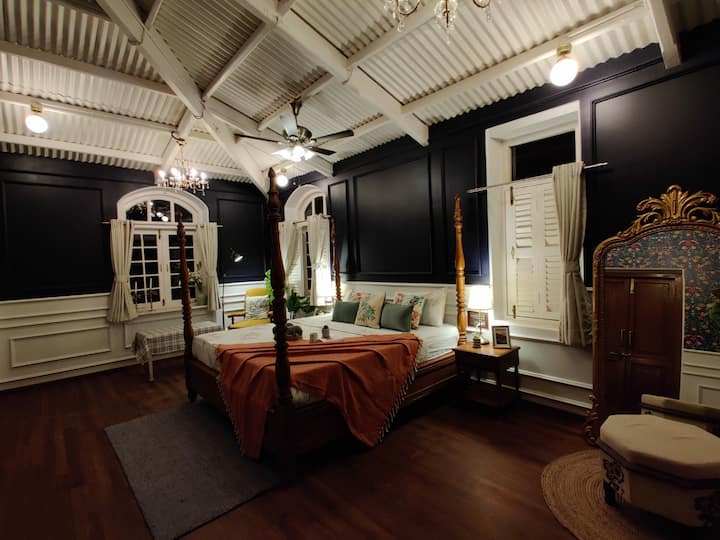 Victorian Mansion Luxury Rooms Alexander Heritage - Karjat