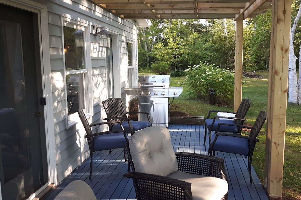 Lower Deck
