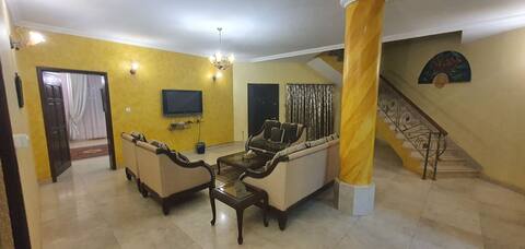 luxury Furnished Duplex Aprt