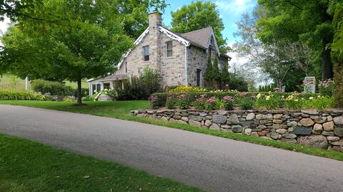 Country Family Getaway with Pool and Trails