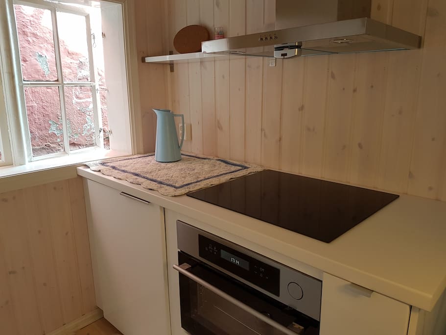 The house has a newly upgraded kitchen from 2016