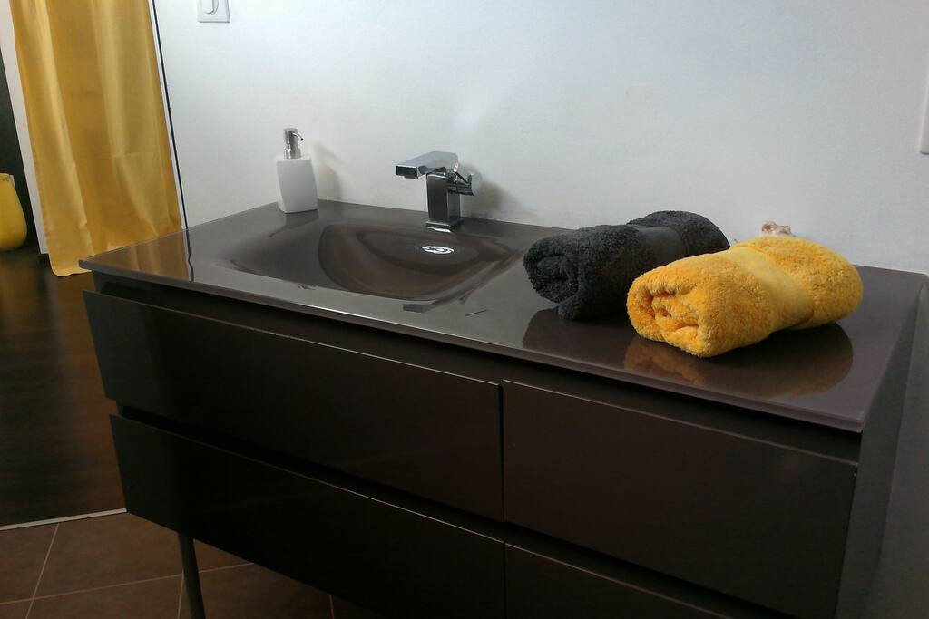 Salle d eau privative avec douche