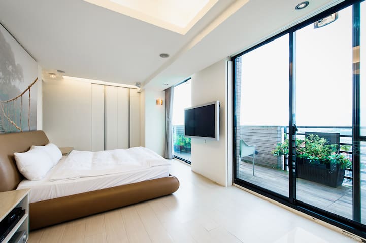 CH Service Apartment managed Airbnb listing 2