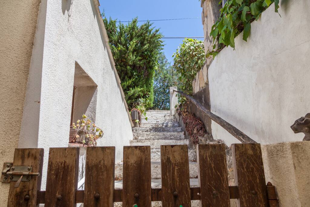 Entrée A