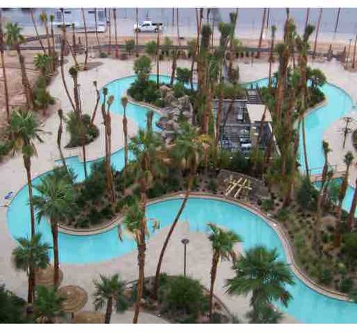 Las Vegas: Tahiti Village 1 Bedroom condo gallery image 4
