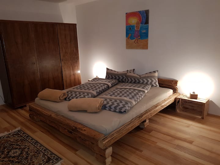 Pango la Beaver katika ghorofa ya chini