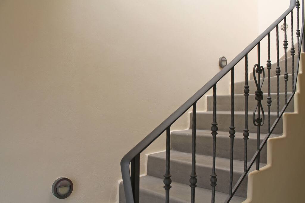 staircase to maisonette
