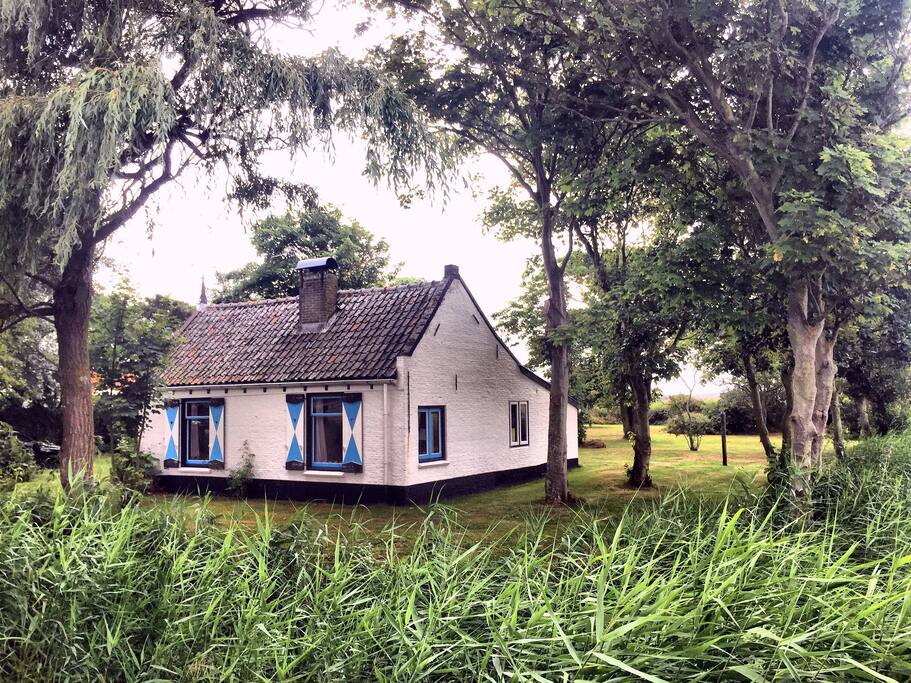 De luiken hangen weer - juli 2017