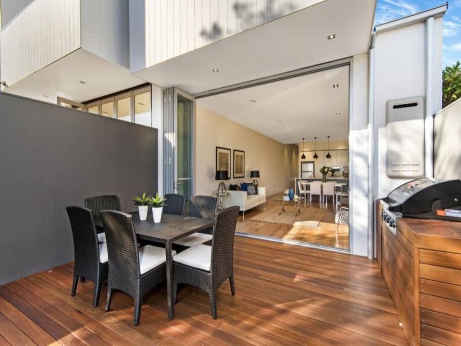 Outdoor and lounge