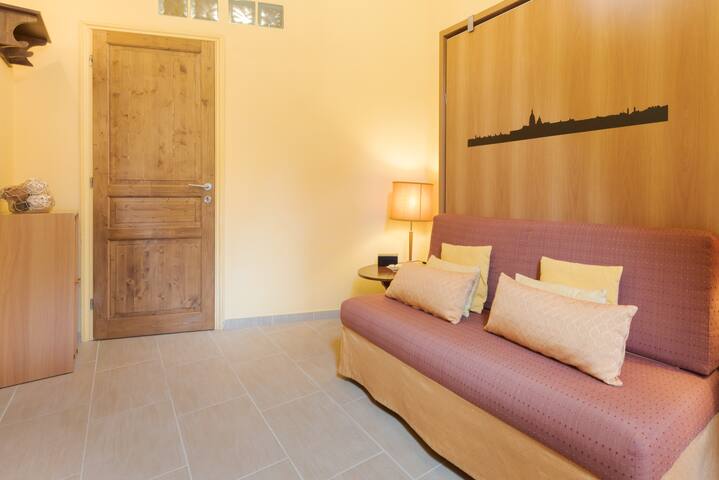 Silenzioso Appartamento vicino ai Fori Imperiali gallery image 5