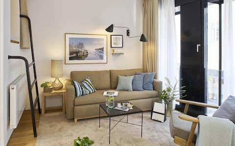 Leistungsstarkes Airbnb: Big loft for up to 7 persons (No. 8) in Konstanz