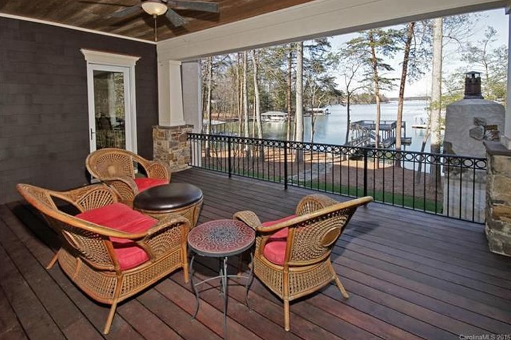 Covered porch off of kitchen