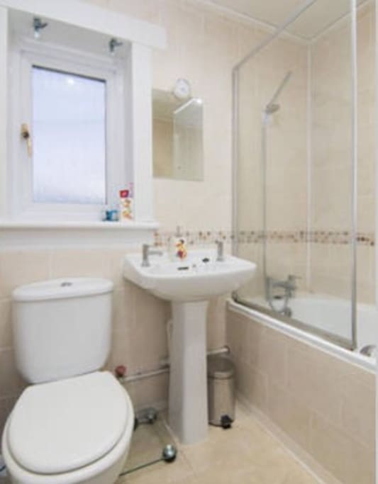 Upstairs bathroom