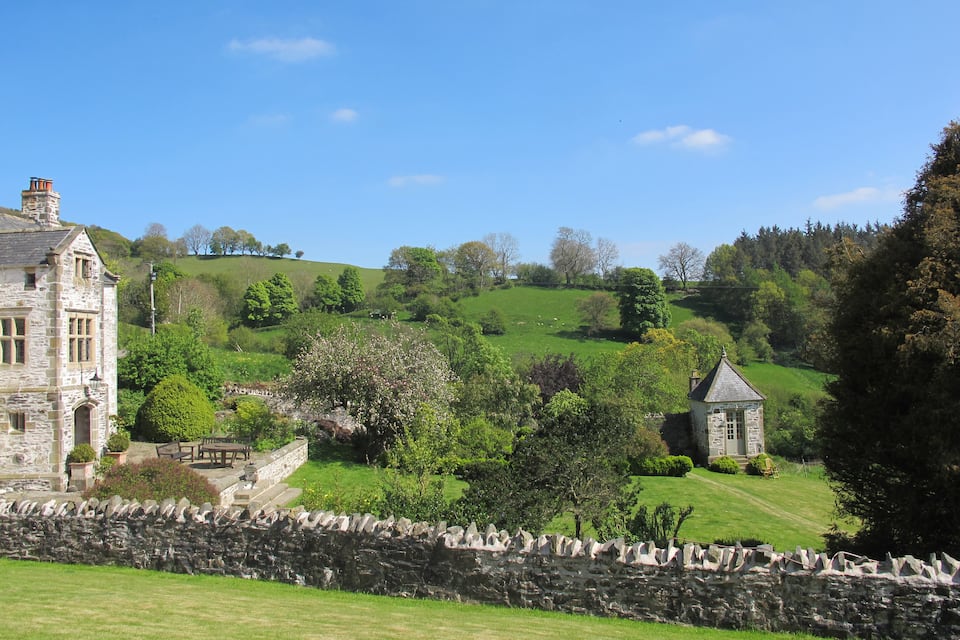 Capel Pennant, an old estate chapel in a Welsh valley, Pontfadog, Wales, United Kingdom, photo 8 of 10