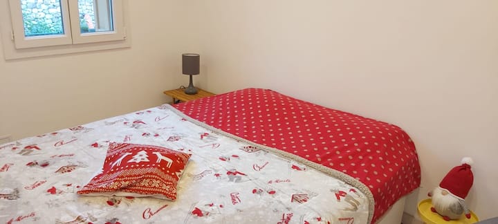 2ème chambre vue sur les jardins