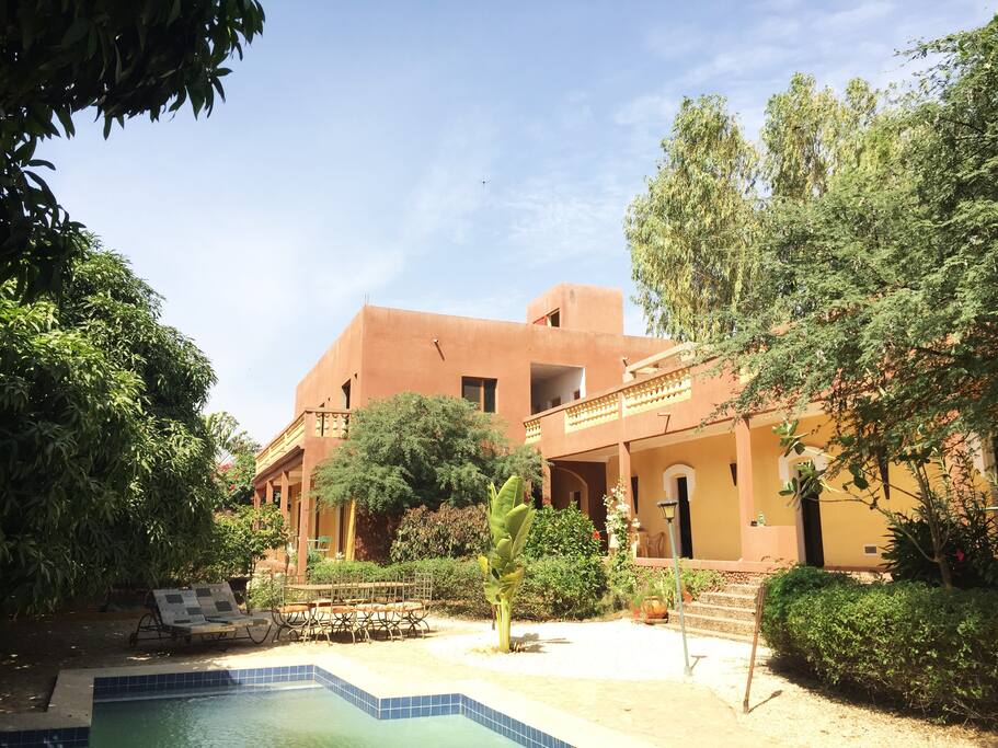 Villa avec piscine