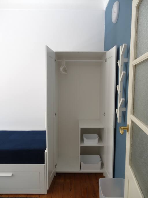 Blue-room closet