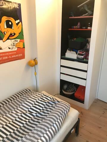 Cool and spacious loft-apartment in Vesterbro gallery image 5