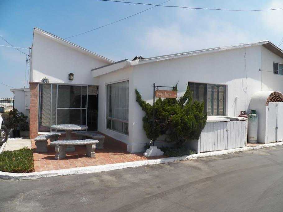 Front entrance to beach house