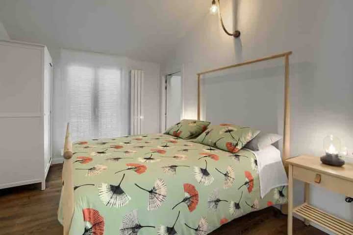 საძინებელი 1