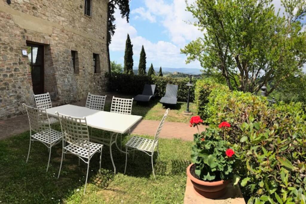 Cantina apt. - private garden