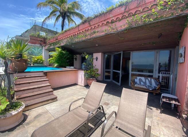 Penthouse with private pool and sea view gallery image 5