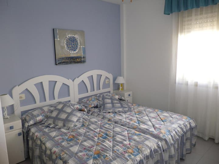 חדר שינה 2 מיטות  0.90 מ'