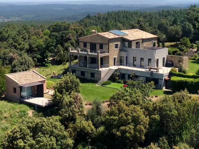 Girona Villa with Stunning Views