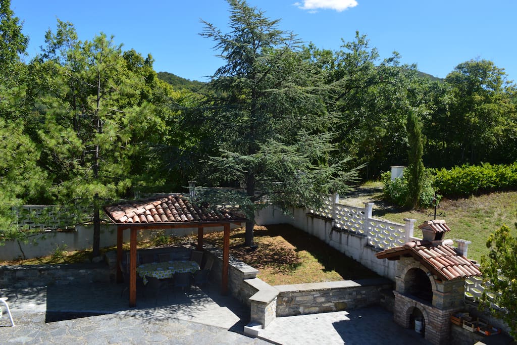 Gazebo e barbecue