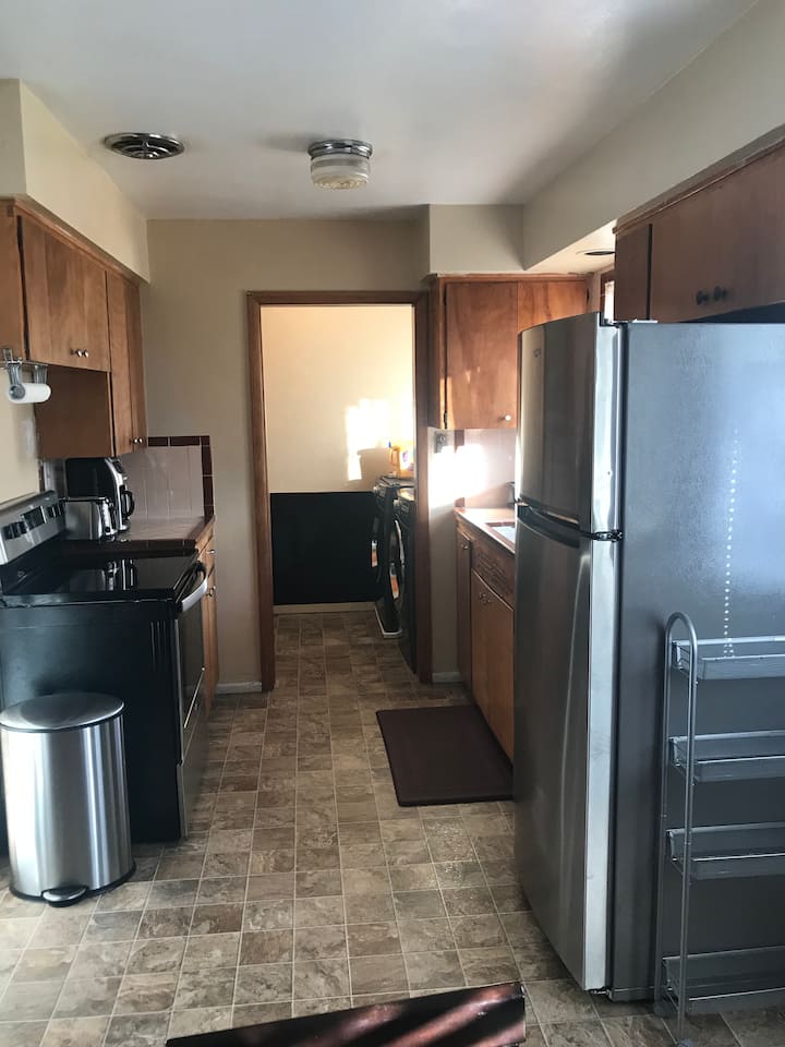 Moses Lake 50s 3 Bedroom Home - Moses Lake, WA