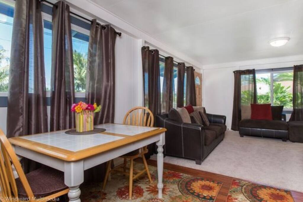 More views of the living area/kitchen
