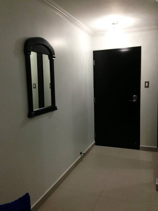 entrance 607