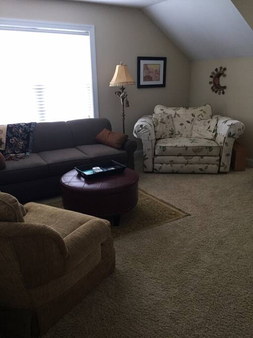 Extra sleeping or living suite for guests with TV and computer