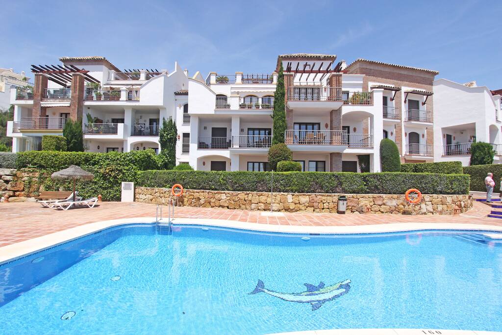 The Apartment is in a small complex with underground garage for one car and Lift access