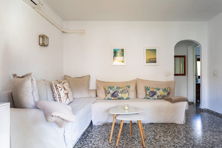 First floor family apartment on Toscamar - Javea