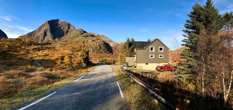 2 bedrooms in quiet & beautiful seafront home