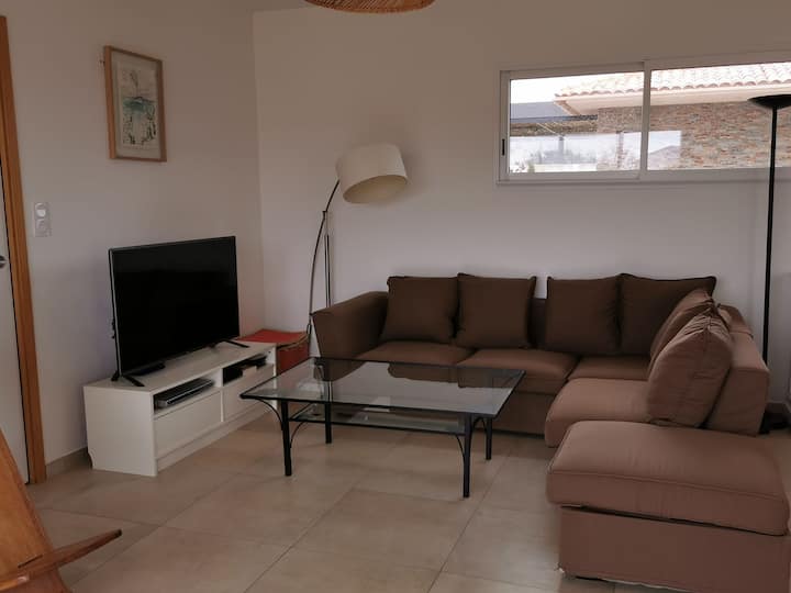 Agréable Maison à 800 M De La Plage De St Cyprien - Lecci