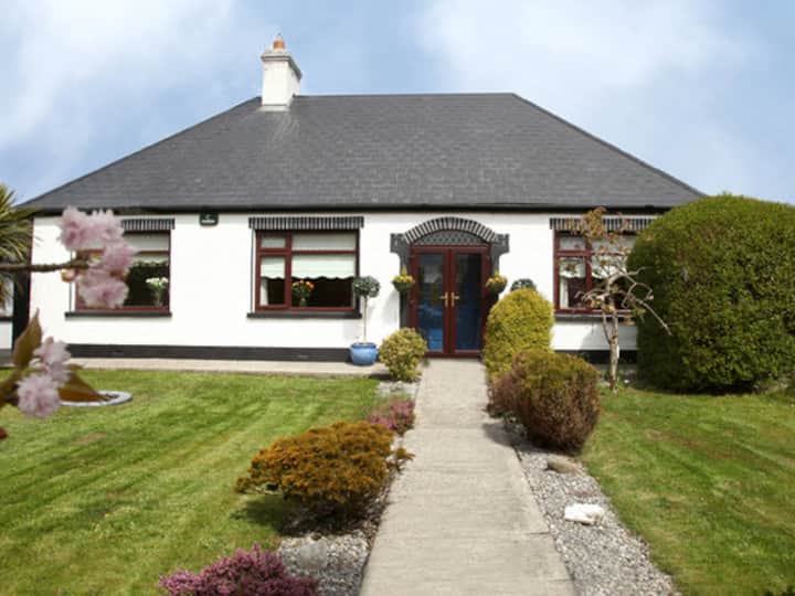 Ballina Vacation Rentals & Homes County Mayo, Ireland Airbnb