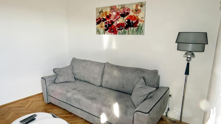Anđela Apartment 2+2 - Makarska