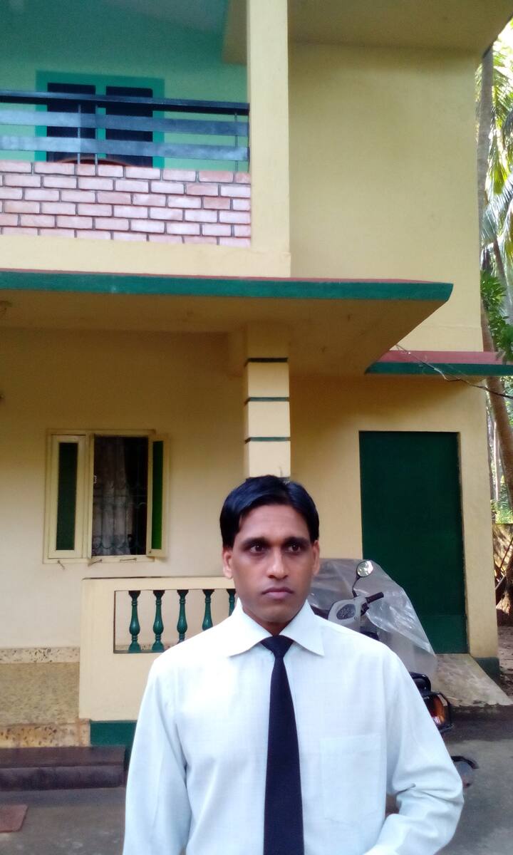 Host and the Green door is the separate entrance to the first floor.