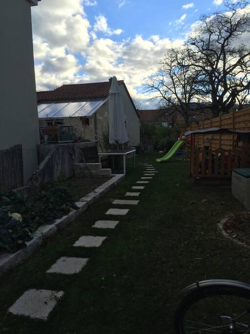 Weg in den garten