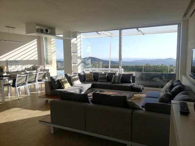 Grands Espaces – Large Spaces gallery image 5