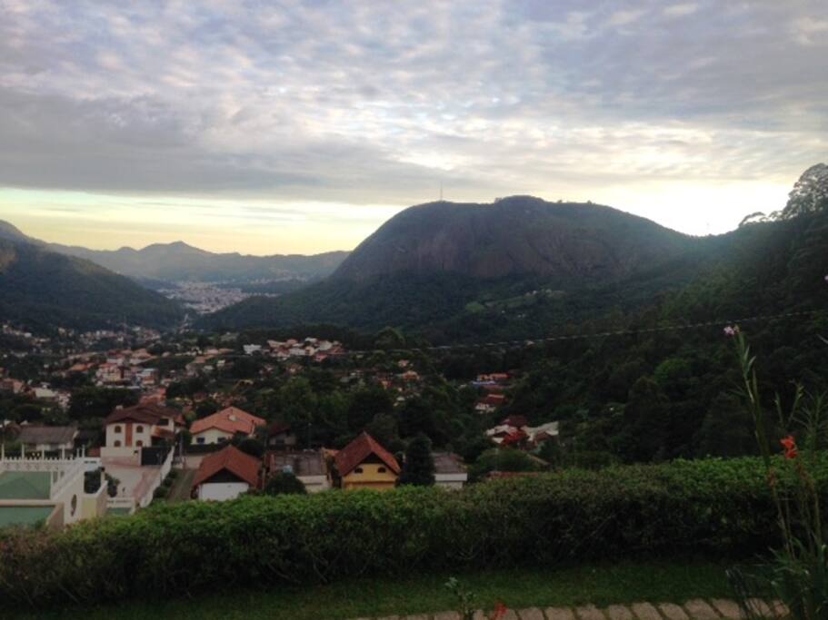 Amanhecer na Pedra do Elefante