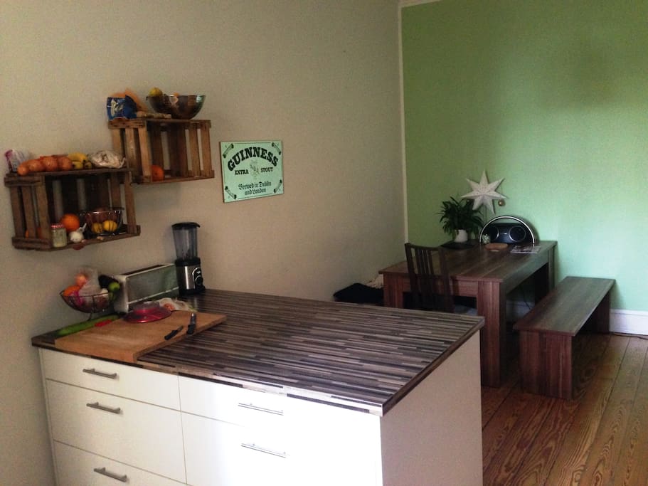 The kitchen - picture 1