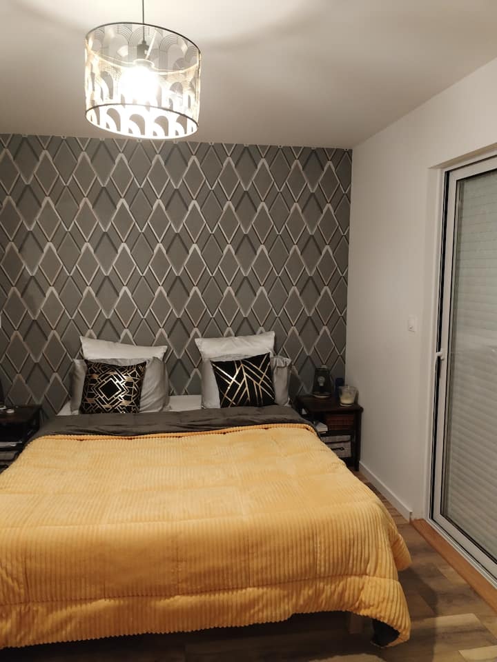 เตียงคู่ห้องมาสเตอร์สวีท 