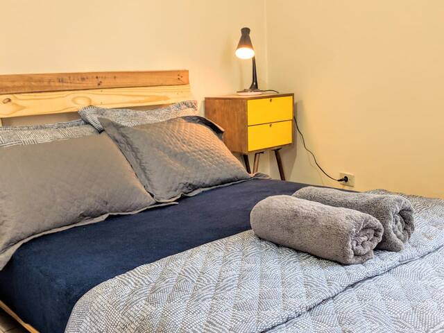 Ap no Centro - Entre Rua das Flores e Shop Mueller