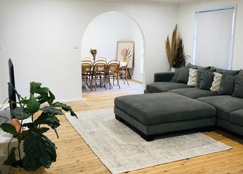 Homely | Spacious | Quiet | Unique