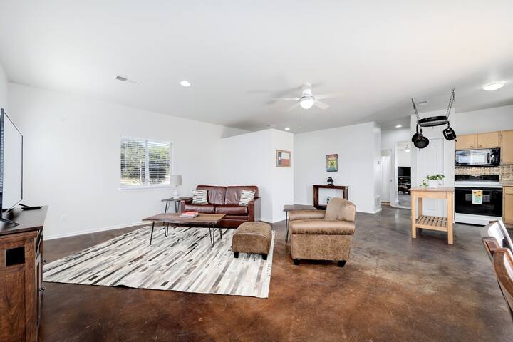 Rock Way Getaway gallery image 2